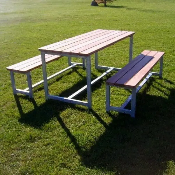 Bord i furu & galvaniserat stål - Bild 2