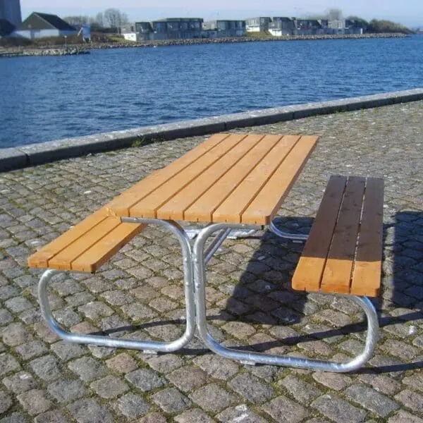 Bord/bänkset i norrlandsfur - Bild 2
