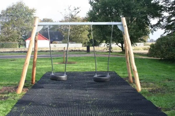 Robinia/stålgunga m/2 däckgungor - Bild 2