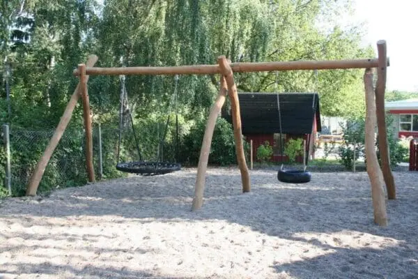 Dubbelt gungstativ med 1 kompisgunga 2 däckgungor - Bild 6