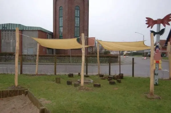 Hdpe fyrkantigt segel 3x4 m - camel m. beslag - Bild 2