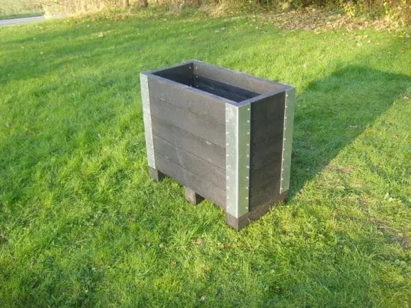 Planteringslåda i återvunnen plast H: 56 cm