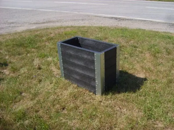 Planteringslåda i  återvunnen plast h:68cm - Bild 2