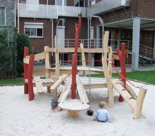 Sandbyggarbetsplats - Bild 2