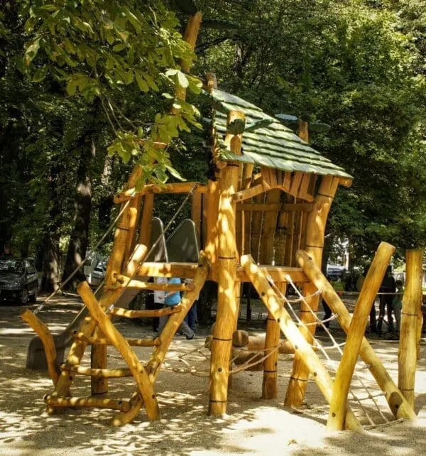 Djungelhuset med rutschkana - Bild 2