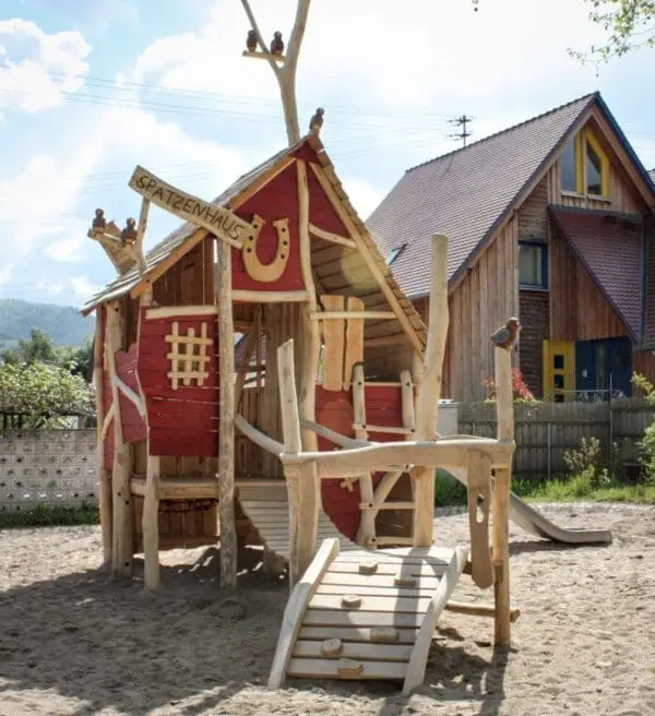 Sparvens stora hus - Bild 2