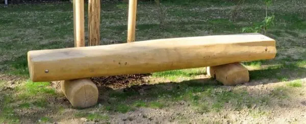 Halv trädstamsbänk - Bild 2