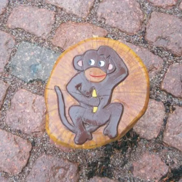 Sittstubbe Apa - Bild 3