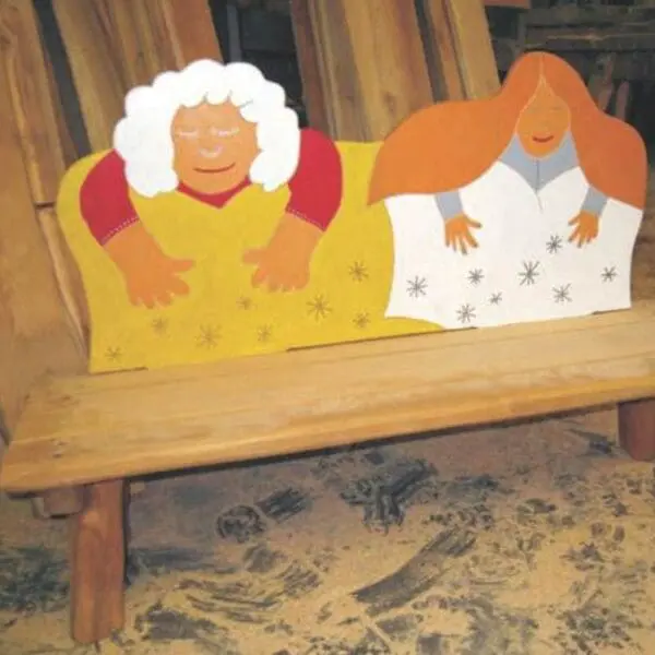 Frau Holles romantiska bänk - Bild 3
