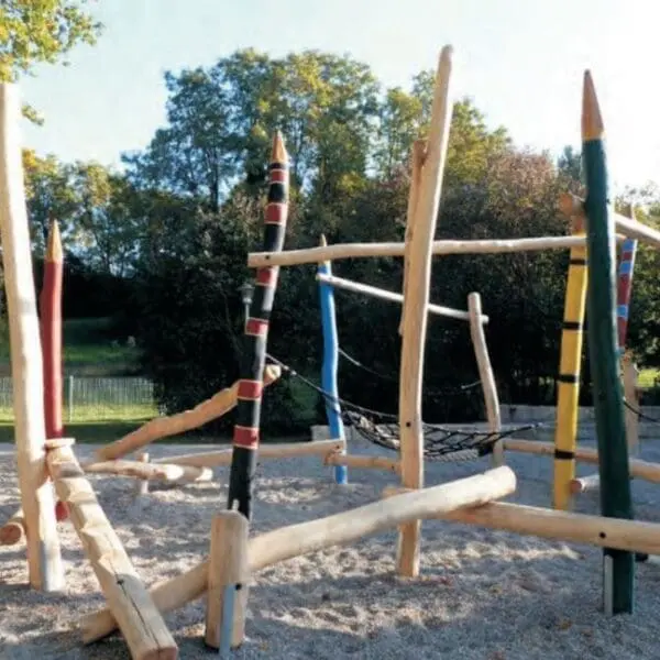 De färgade pennornas skog  - balansbana - Bild 3