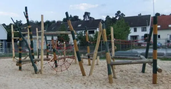 Klätterträdgården Neu Isenburg - balansbana - Bild 2