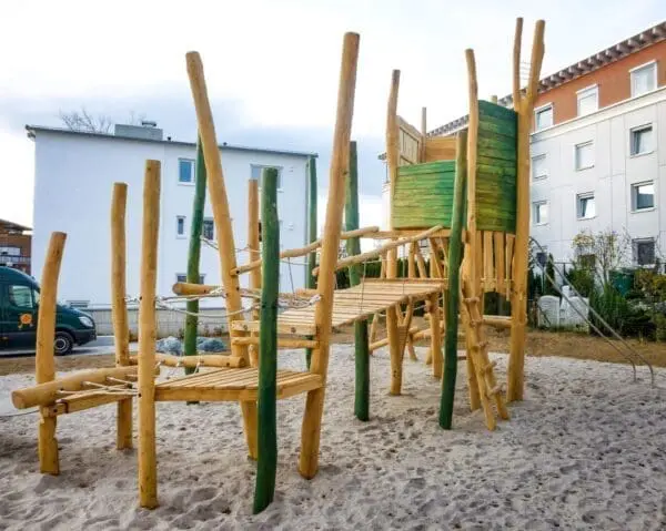 Liten klätterträdgård - Bild 2