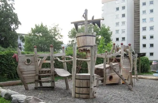 Lekskepp Gundelfingen - Bild 2
