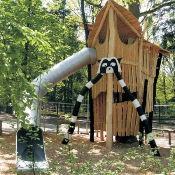 Tvättbjörnens trädkoja - Bild 3