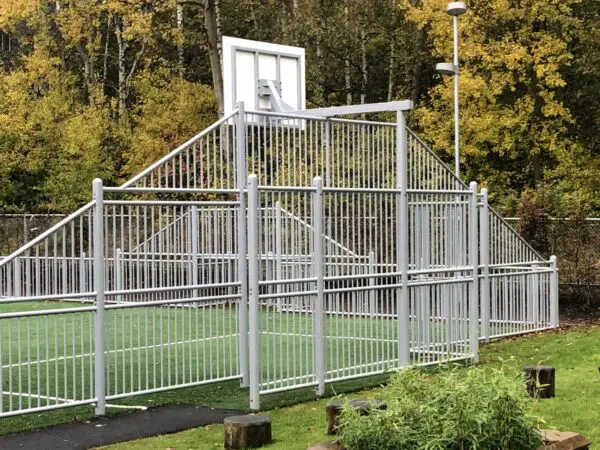Backstop 1 (11,0 x 2,3 x 3,75 m) - Bild 5