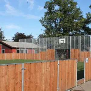 Multibana 12x24 m med helsvetsade mål och basket